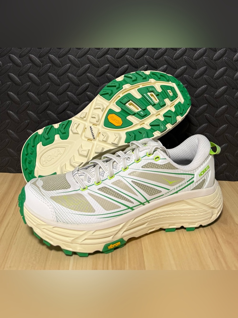 Hoka One One Mafate Speed 2 Trail Running Shoes 1126851 White Green Mens Size 9